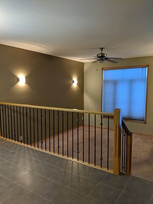 Great 3 Bedroom Unit in Johnstone Crossing - Photo 1