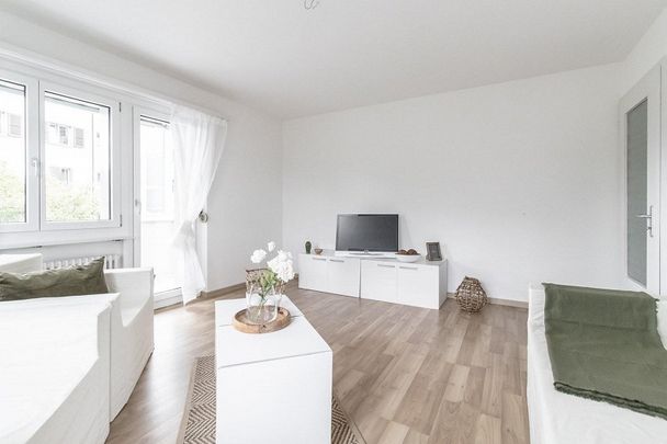 Helle 3.5 Zimmerwohnung in Melchnau - Photo 1