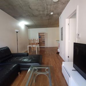 1 Bedroom - 1414 Rue Chomedey, Montréal - Photo 3