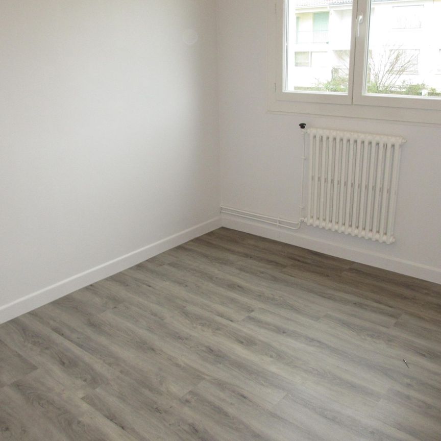 Location Appartement 4 pièces 75m² MONTAUBAN 82000 - Photo 1