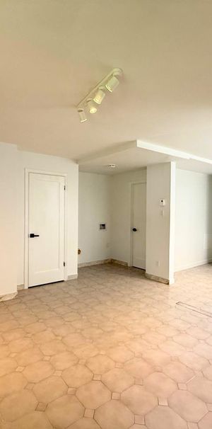 Appartement Montréal (Montréal-Nord) À Louer - Photo 1