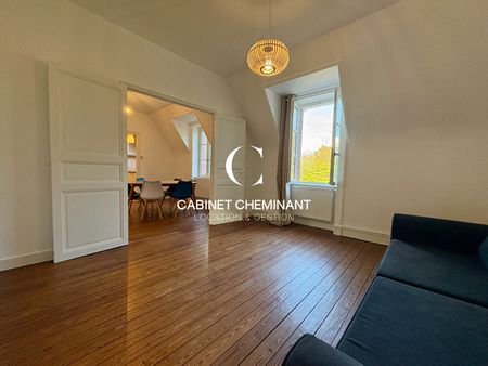 Location Appartement 3 pièces 74m² - Photo 2