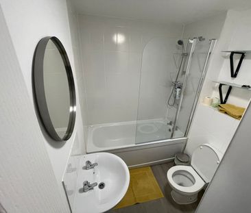 6 Bed Terraced House, Great Copsie Way, BS16 - Photo 6