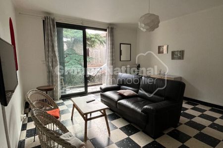 CHATEAURENARD - Appartement meublé avec extérieur et place de parking - Photo 3