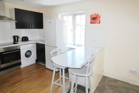 1 bedroom flat to rent - Photo 5