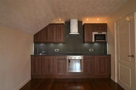 2 bedroom flat to rent - Photo 5