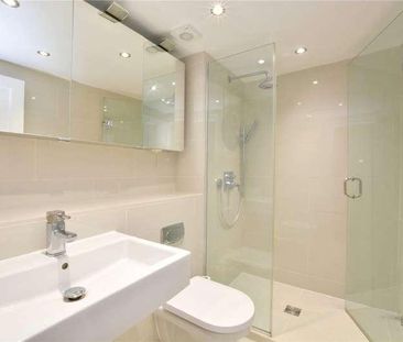 Eltham Green, London, SE9 - Photo 1