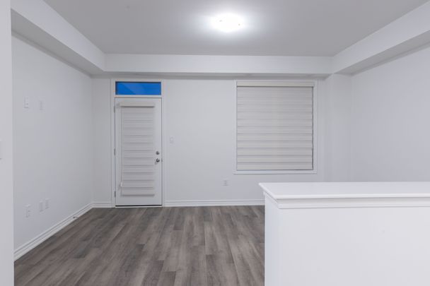 For Lease - 32 Elmer Moss Avenue, Caledon, Ontario - Photo 1