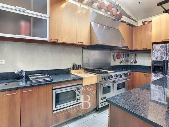 Tout savoir sur cet appartement dans le quartier Chaillot, à Paris 16ème - Photo 1
