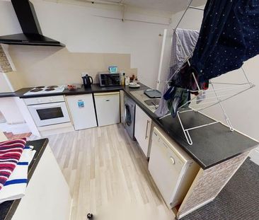 5 bedroom house to rent - Photo 3