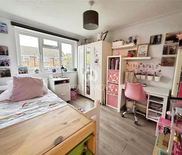 2 bedroom end of terrace house to rent - Photo 4