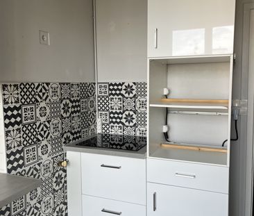 A Louer - Appartement T3 lumineux - 26 Place Mathias - Photo 3