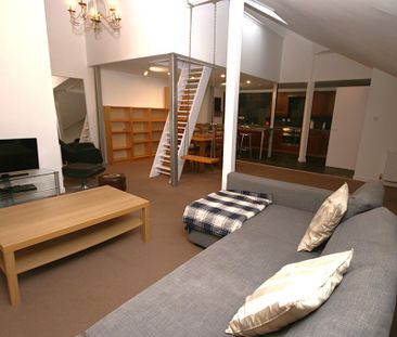 Dalintober Street, Luxury Fully Furnished 2 Bed – Available 12/11/2025 - Photo 5