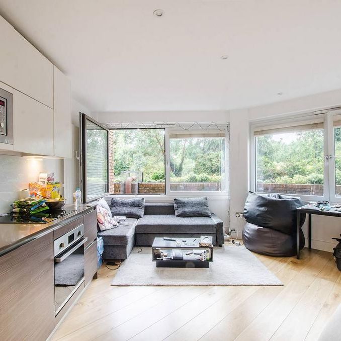 1 bedroom flat to rent - Photo 1