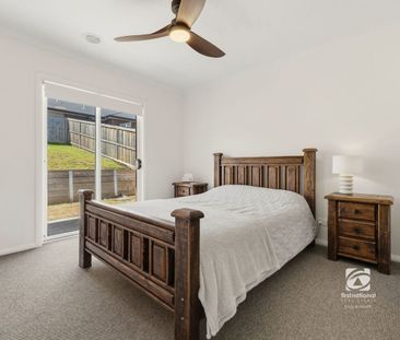 DESIGNED TO STAND OUT - Photo 2