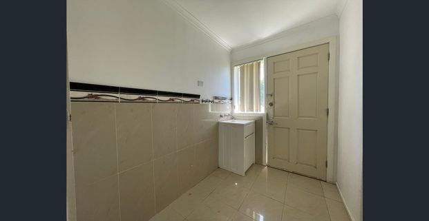 Ideal Family Home - Photo 1