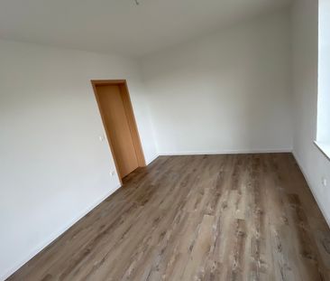 Praktische Singlewohnung mit moderner Einbauküche und Balkon! - Photo 4