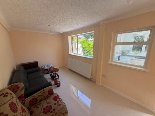 South Drive, Fulwood, Preston - Photo 1