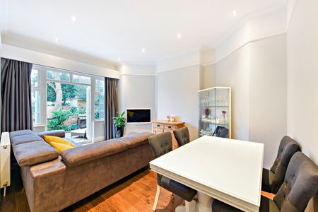 3 Bed Maisonette, Woodgrange Avenue, W5 - Photo 3