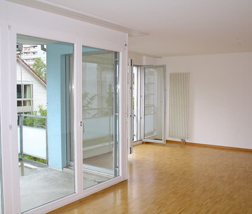 "Grosszügige 2.5-Zimmer-Wohnung in Zürich" - Photo 3