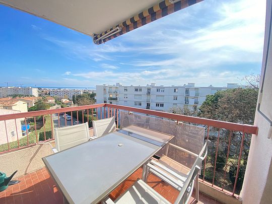 Location appartement 2 pièces, 56.05m², Cagnes-sur-Mer - Photo 1