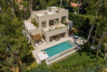 Luxury Villa for rent in Marbella, Andalusia