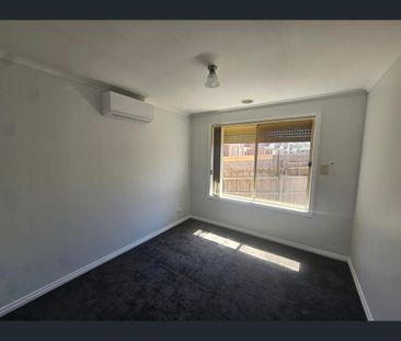 19/4-16 Melaleuca Drive, Meadow Heights, Vic 3048 - Photo 5