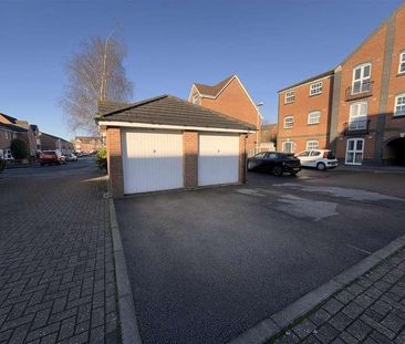 St Austell Way, Churchward, Swindon, SN2 - Photo 6