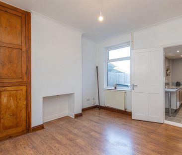 2 bed House To Let - Photo 3