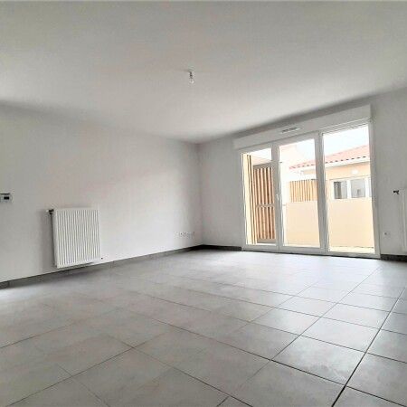 Location Appartement 3 pièces 66m² PINS JUSTARET 31860 - Photo 1