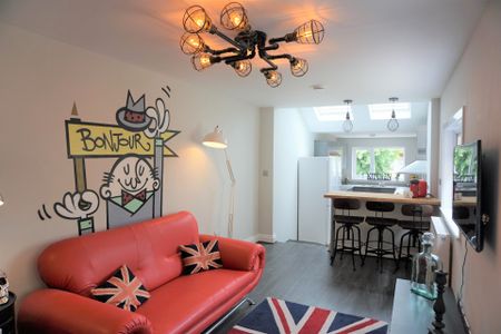 Chichester Road Room 6 - Photo 2