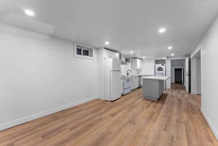 For Lease - 8407 Mears Crescent Unit# lower, Niagara Falls, Ontario - Photo 2