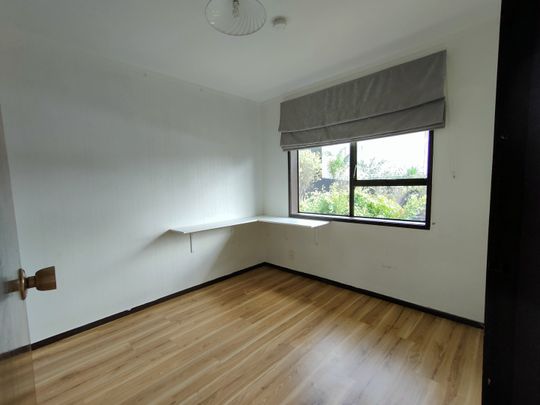 Property Management108 Arran Road, Browns Bay - House for Rent - Photo 1