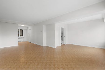 Condo for rent, Montréal (Ville-Marie) - Photo 2