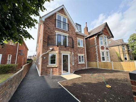 Longfleet Road, Poole, BH15 - Photo 4