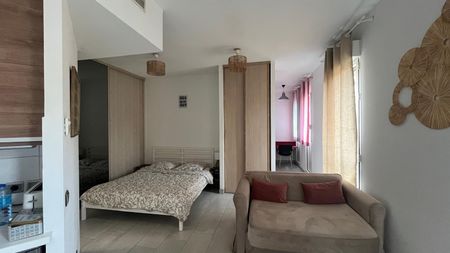 Location Appartement 1 pièce 44m² AIX EN PROVENCE 13100 - Photo 2