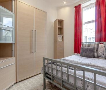 Wallfield Crescent, Second Floor, AB25 - Photo 4