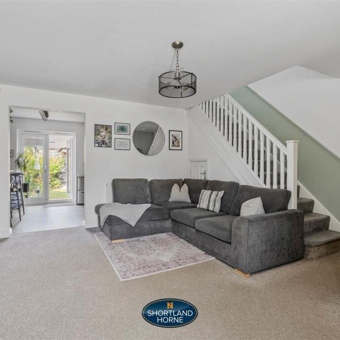 3 Bed Semi-Detached House, Brindle Avenue, CV3 - Photo 1