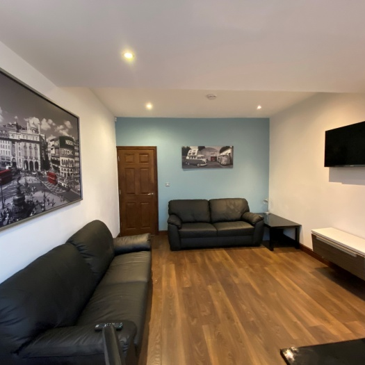 5 Rose Cottages - Photo 1