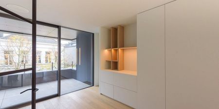 Appartement te huur in Deerlijk voor € 1.400 met 2 slaapkamers - Photo 2