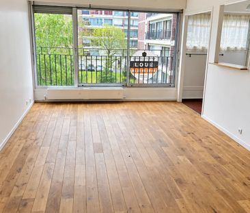 GRAND STUDIO DE 41 M² AVEC PARKING ET CAVE - Photo 5
