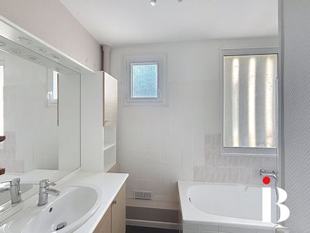 Location Appartement 2 pièces 52m² ST HERBLAIN 44800 - Photo 4