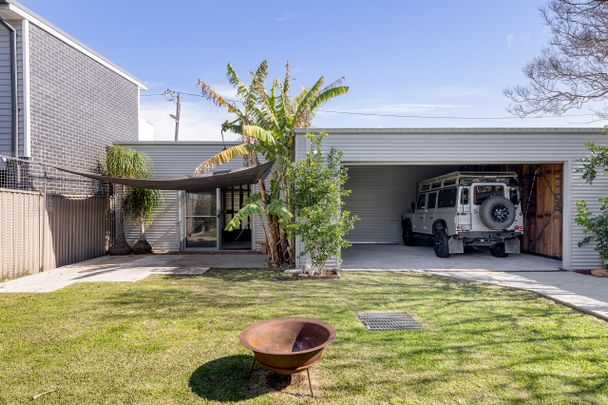 26 Hardie Street, Mascot NSW 2020 - House For Rent | Domain - Photo 1