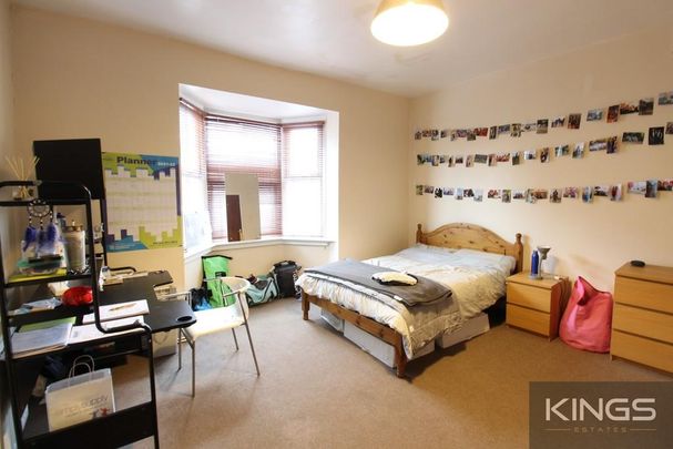 4 bedroom apartment to rent - Photo 1