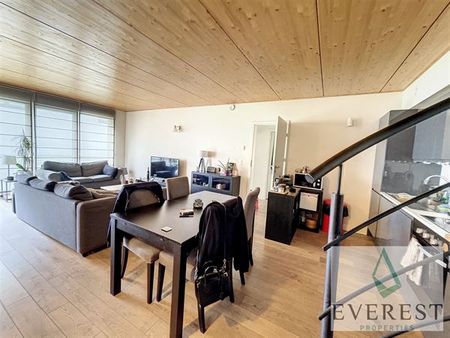 Bascule! Superbe DUPLEX 2 chambres avec terasse - Photo 2