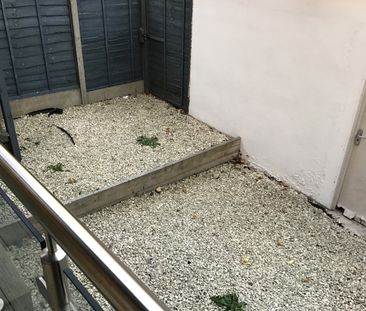 2 Bed Flat, Parchmore Road, CR7 - Photo 2