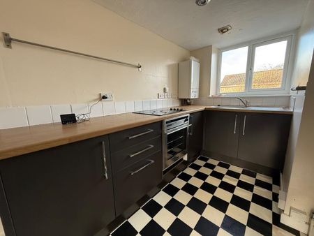 1 bedroom flat to rent - Photo 4