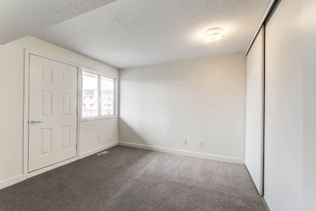 Suncourt Place - Photo 5