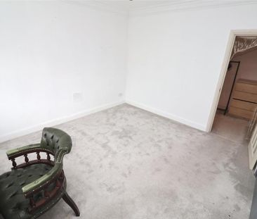 House share to rent - Photo 1