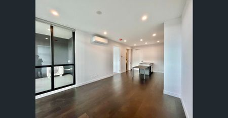 Two Bedroom Two Bathroom Apartment in Burwood East - Photo 2